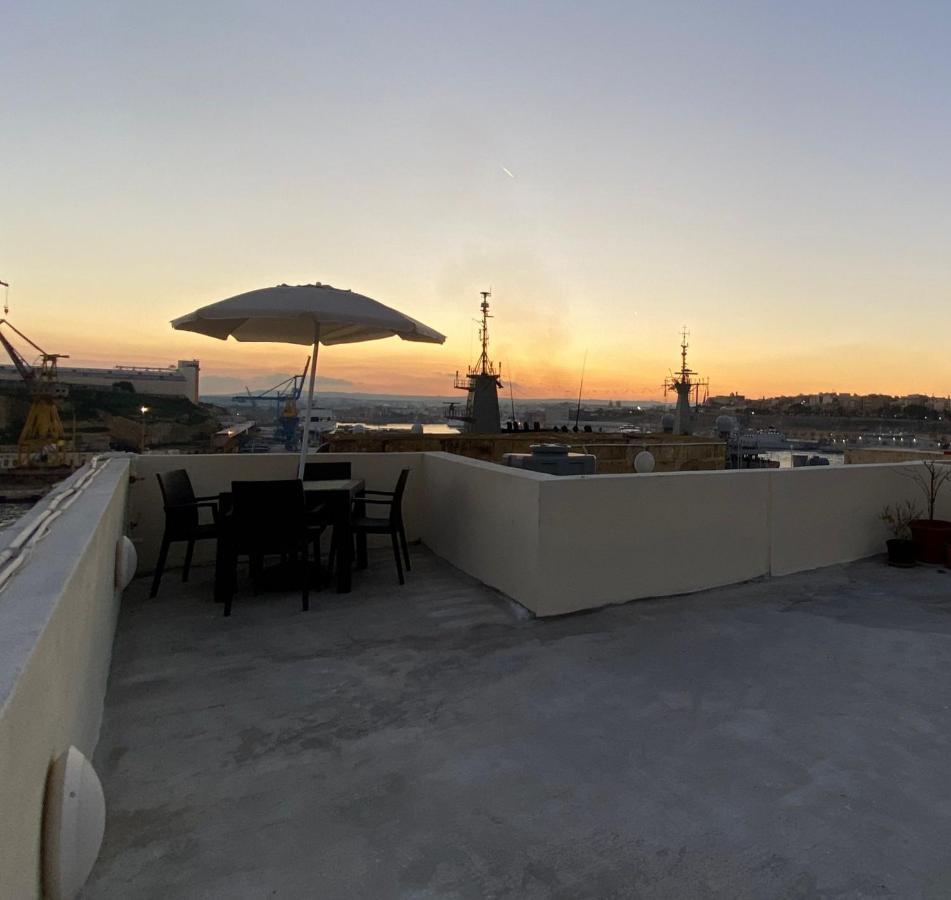 Malta Suites سنجليا المظهر الخارجي الصورة
