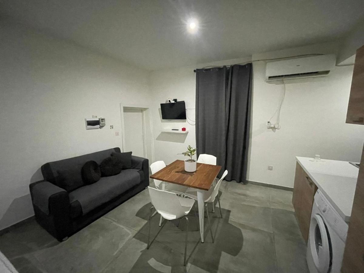 Malta Suites سنجليا المظهر الخارجي الصورة