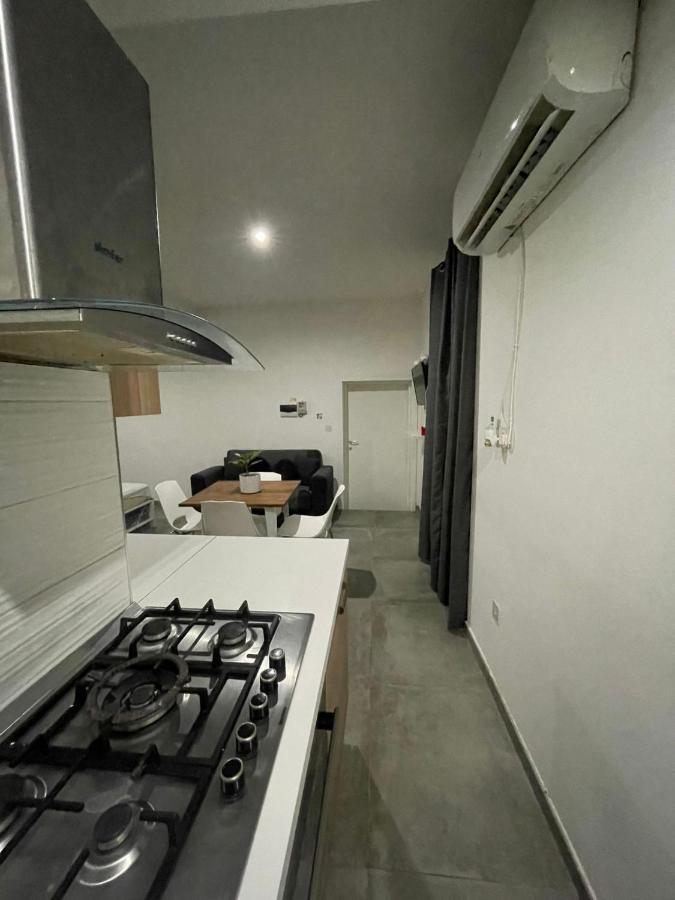 Malta Suites سنجليا المظهر الخارجي الصورة